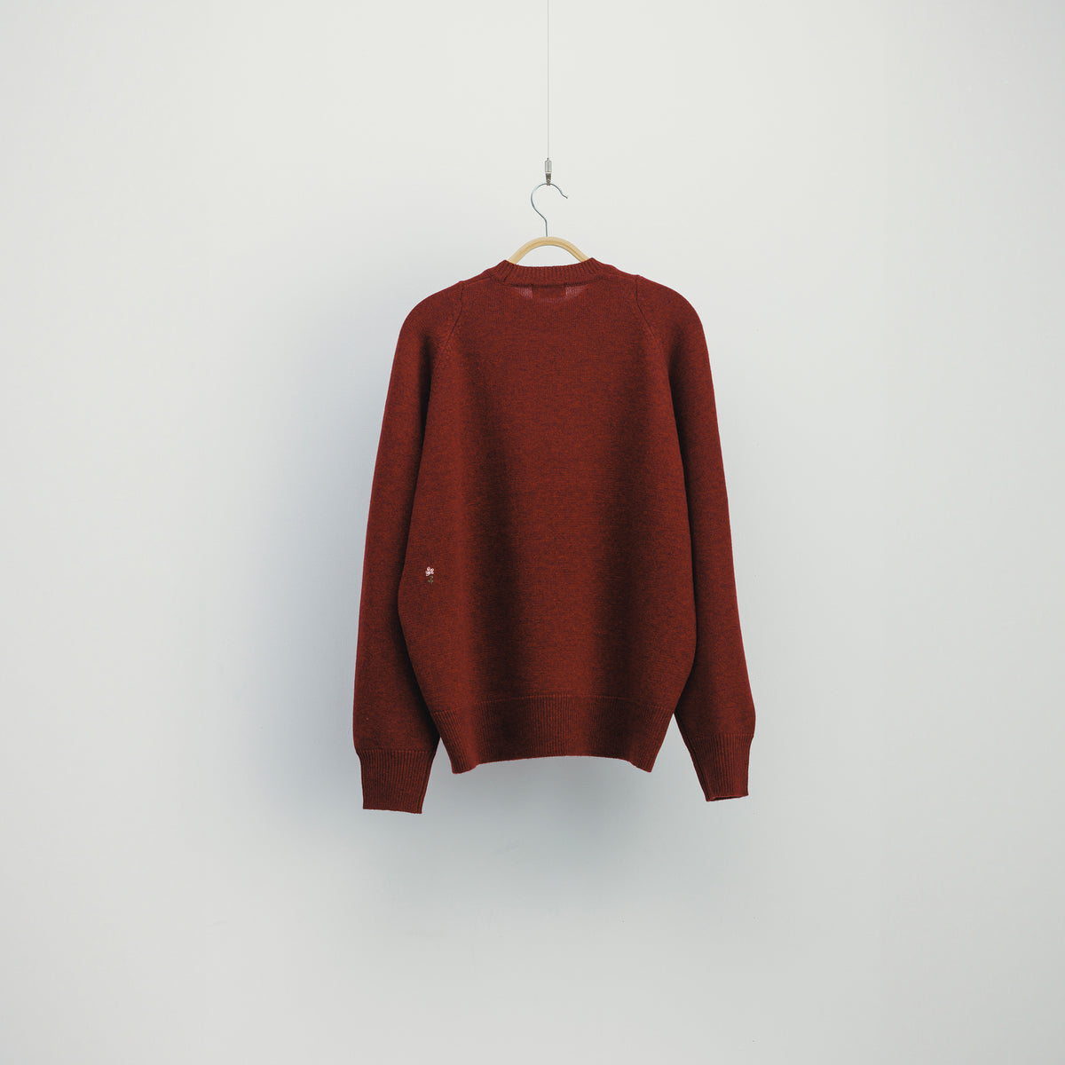 satou】flower handstitch knit / akane – Butterfly Clutch