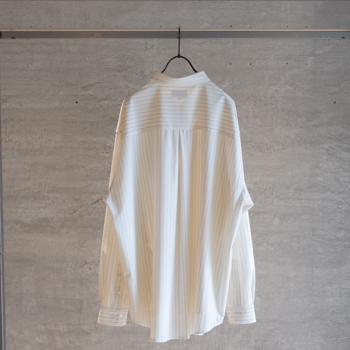 KANEMASA PHIL.】46G SILK BLEND IDEAL L/S SHIRT Ex / WHITE / BLACK