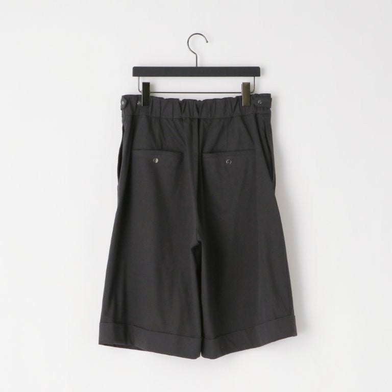 KANEMASA PHIL.】46G SOLARO Gurkha Shorts / CHARCOAL BLACK