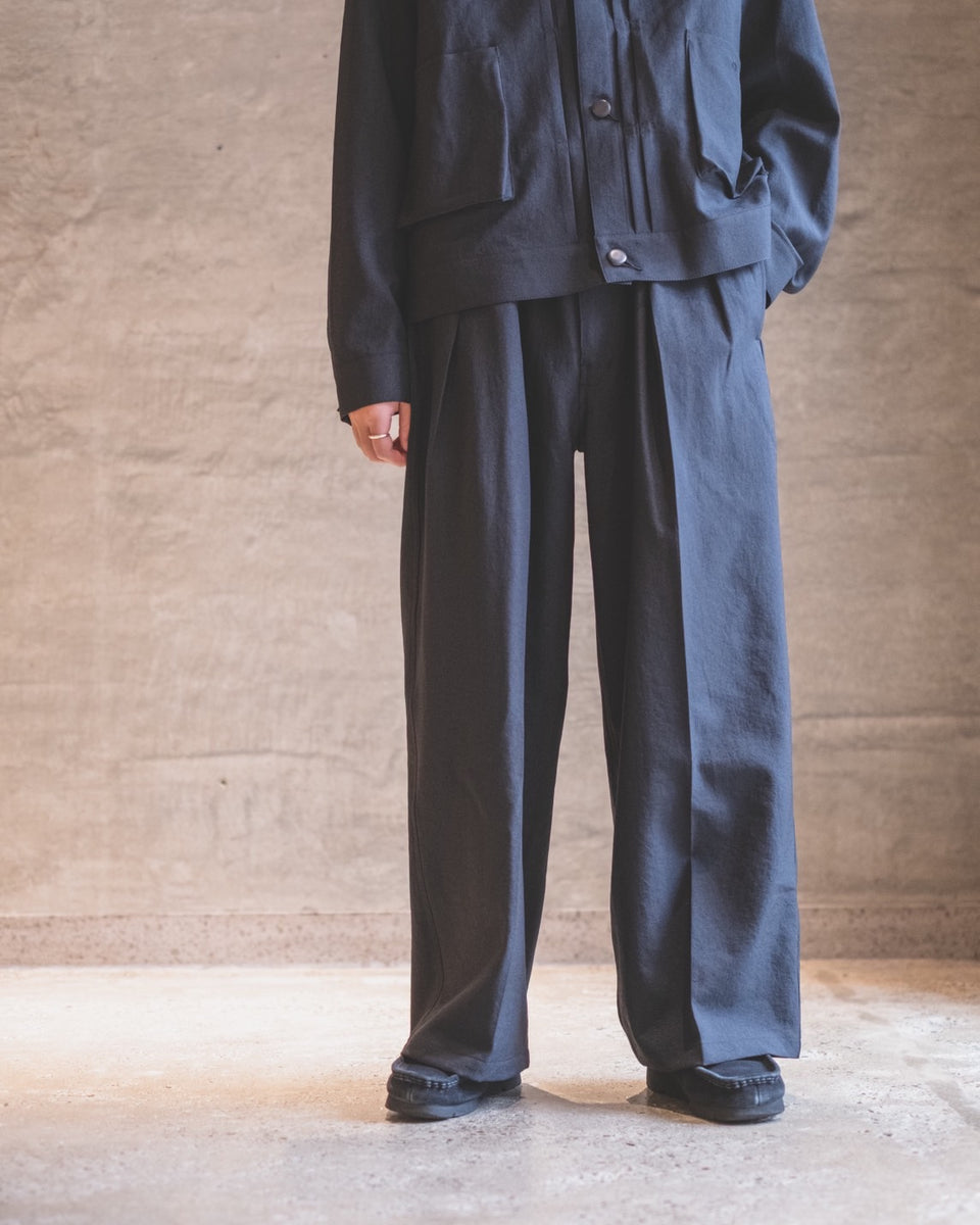 satou】dokan wide slacks / kuro – Butterfly Clutch