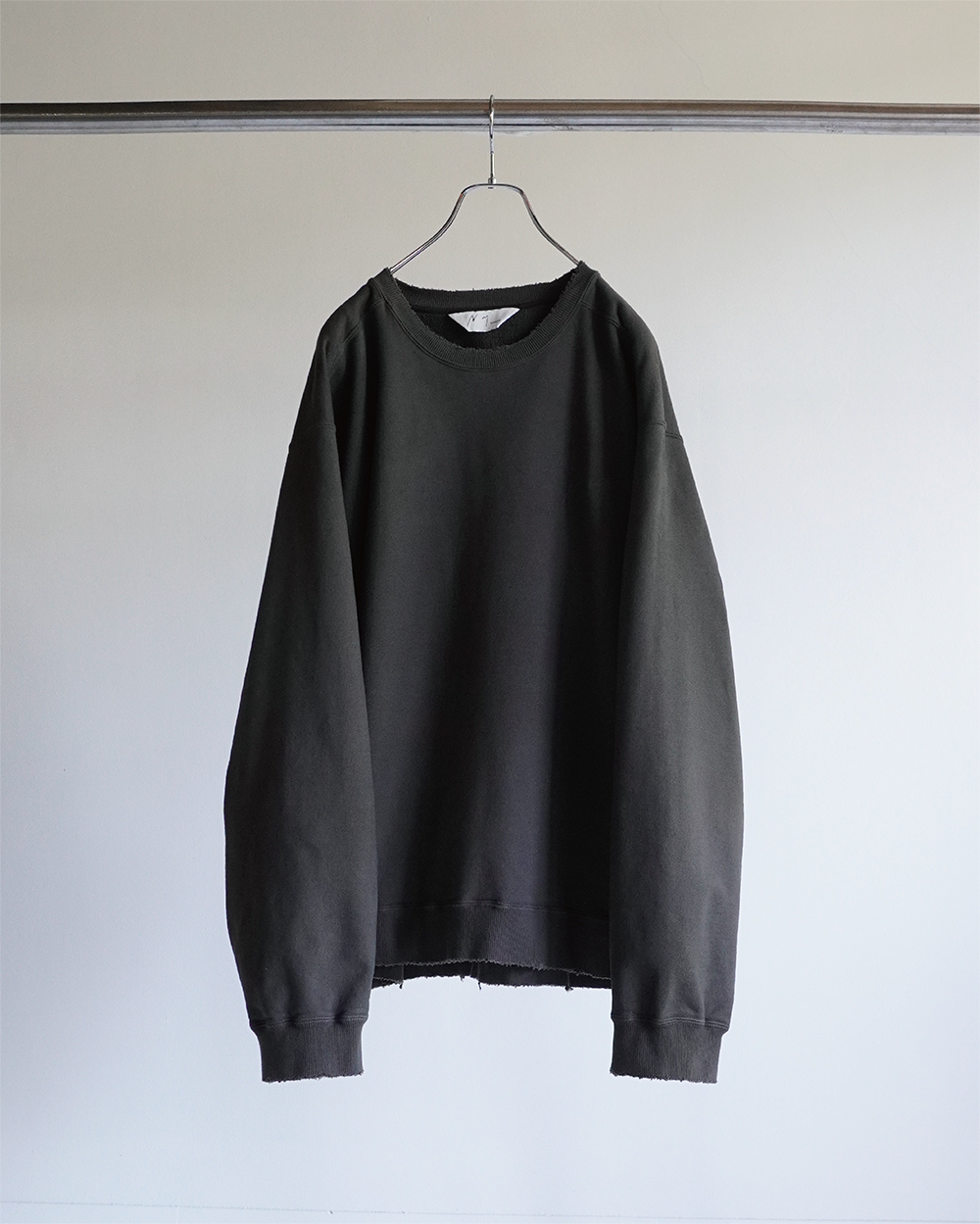 ANCELLM】AGING OVER SWEAT SHIRT F.BLACK ANCELLM】AGING OVER SWEAT SHIRT F.BLACK