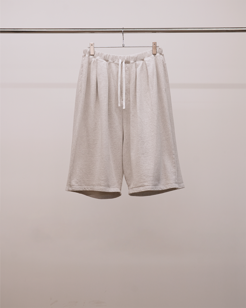 パンツ ANCELLM 3/4 Tuck Sweat Shorts (Ash Gray) 3/4 TUCK SWEAT SHORTS(ASH GRAY)